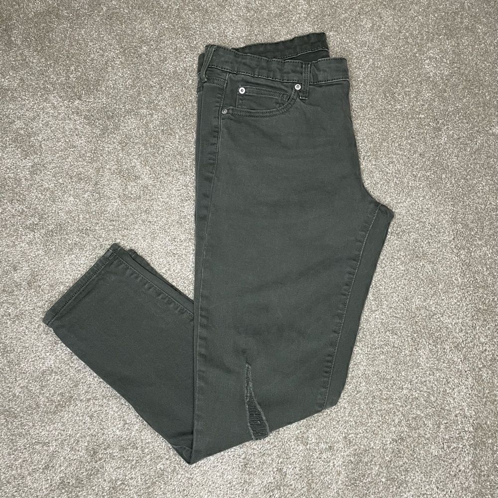 Gap Girlfriend Mid-Rise Ankle Jeans